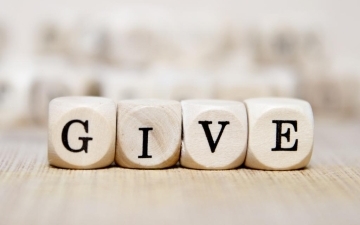 Living a Generous Life: The Joy of Giving and Serving Others blog image