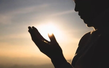 Unlocking the Power of Prayer: How to Strengthen Your Connection with God blog image